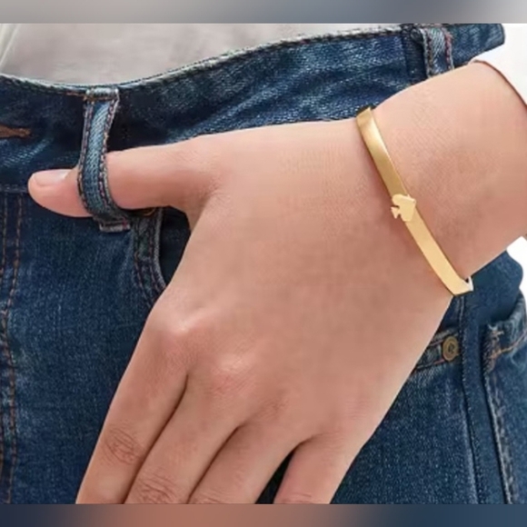 Kate Spade New York Gold Spade Emblem Bracelet/Bangle With Hinge Clasp, New! - Picture 3 of 3